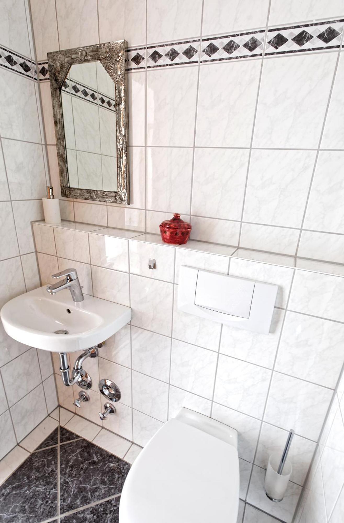 Grosszuegiges Helles Penthouse -Komplette Etage- Mit Balkon Und Stellplatz In Ruhiger Lage كولمباخ المظهر الخارجي الصورة
